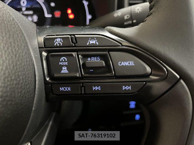Toyota SIENTA 2026-04 6614834-17