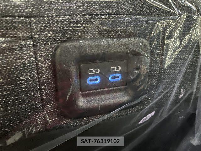 Toyota SIENTA 2026-04 6614834-22
