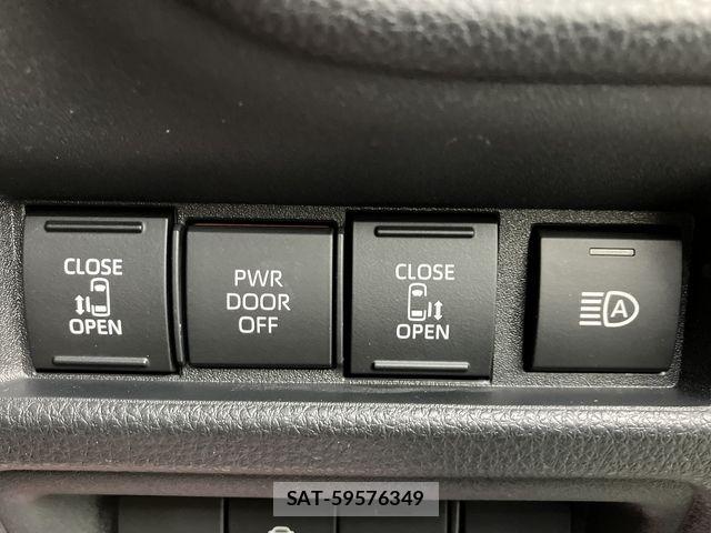 Toyota SIENTA 2023-10 6614835-18