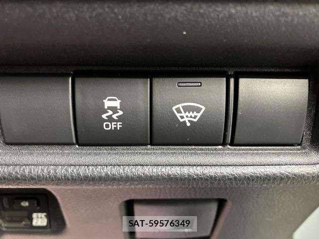 Toyota SIENTA 2023-10 6614835-19