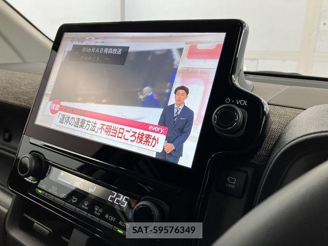 Toyota SIENTA 2023-10 6614835-23
