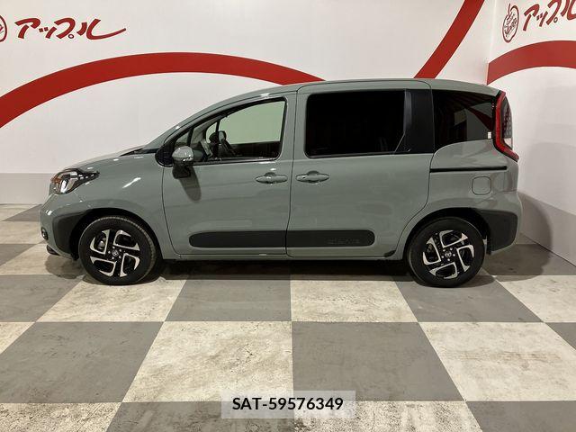 Toyota SIENTA 2023-10 6614835-2