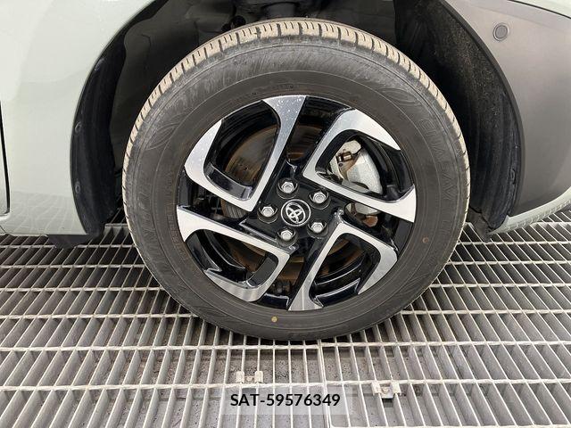 Toyota SIENTA 2023-10 6614835-6