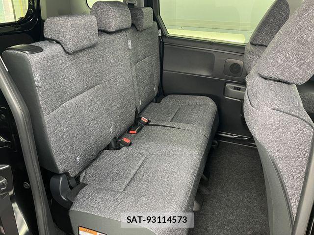 Toyota SIENTA 2023-04 6614836-12