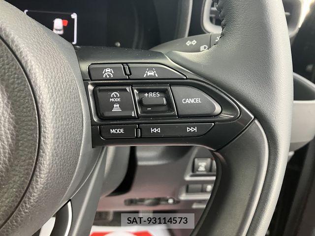 Toyota SIENTA 2023-04 6614836-17
