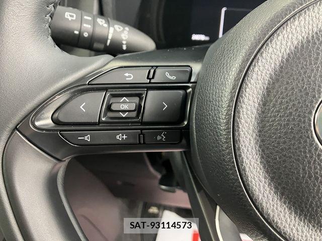 Toyota SIENTA 2023-04 6614836-18