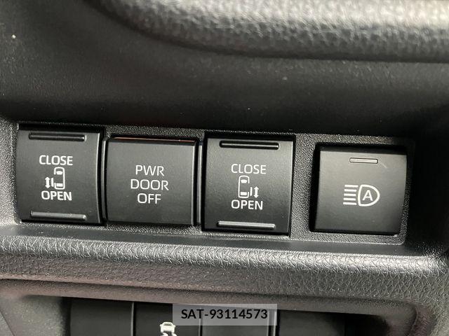 Toyota SIENTA 2023-04 6614836-19