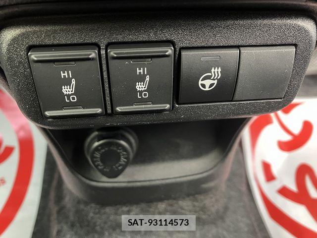Toyota SIENTA 2023-04 6614836-22