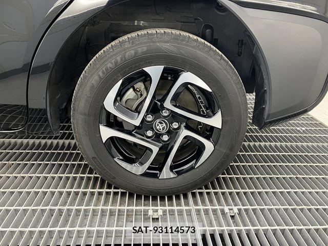 Toyota SIENTA 2023-04 6614836-24