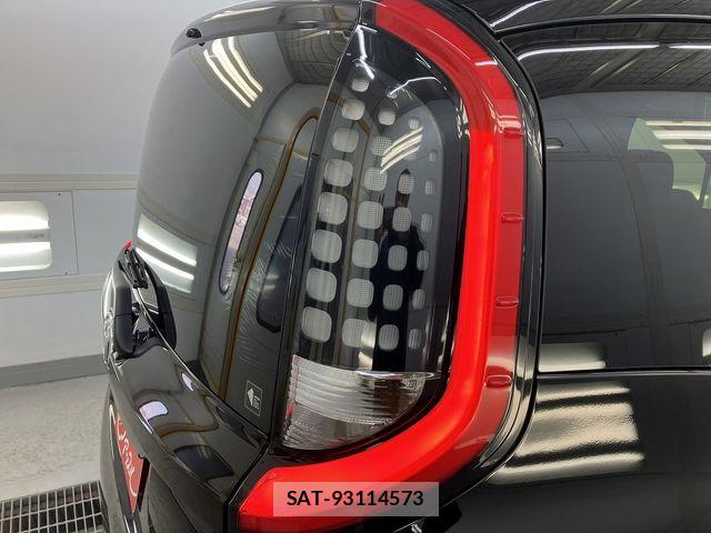 Toyota SIENTA 2023-04 6614836-25
