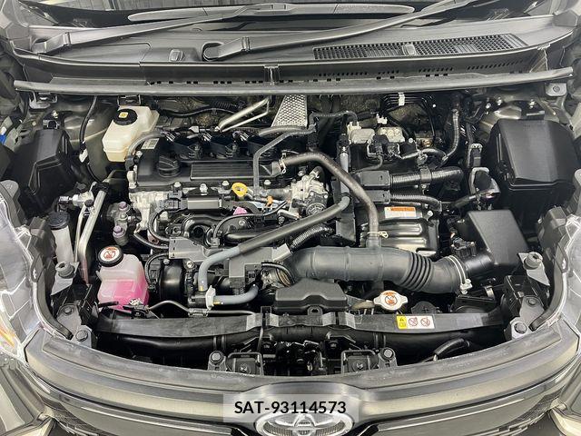 Toyota SIENTA 2023-04 6614836-26