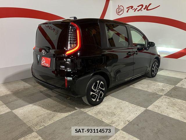 Toyota SIENTA 2023-04 6614836-29