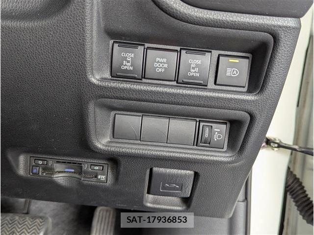 Toyota SIENTA 2023-05 6642555-15