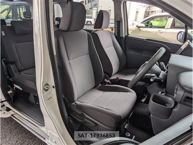 Toyota SIENTA 2023-05 6642555-5
