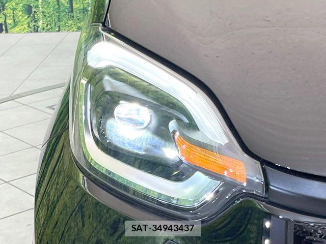 Toyota SIENTA 2023-06 6673661-12