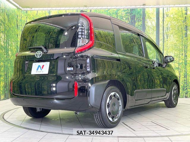Toyota SIENTA 2023-06 6673661-16