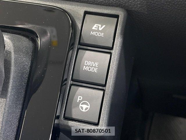 Toyota SIENTA 2024-04 6673656-6