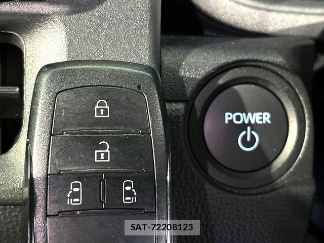 Toyota SIENTA 2025-03 6673653-5