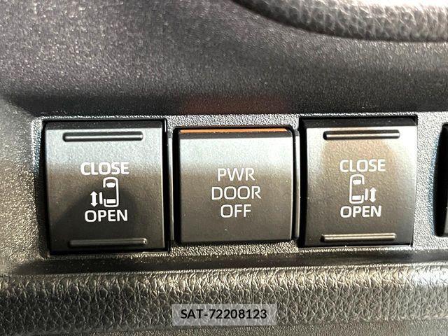 Toyota SIENTA 2025-03 6673653-6