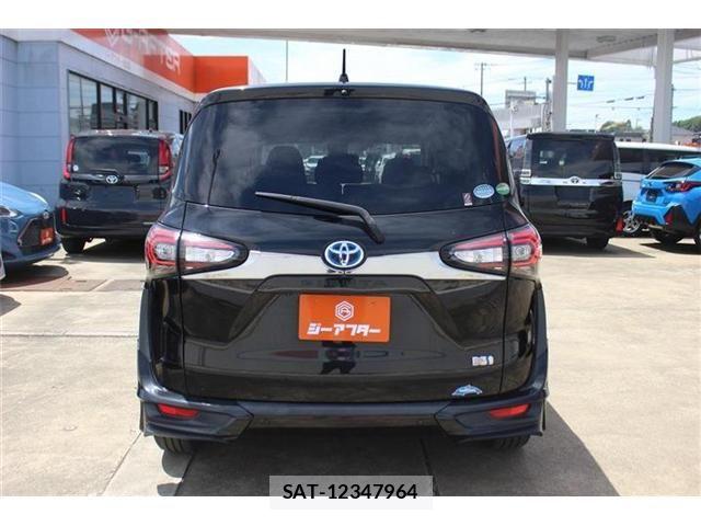 Toyota SIENTA 2018-12 6673666-11