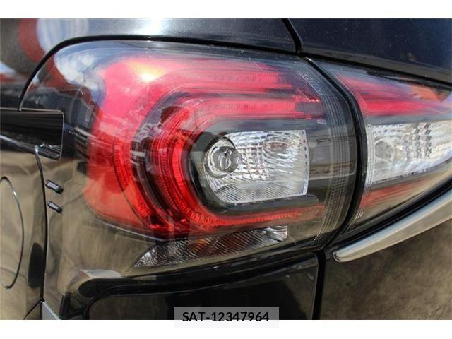 Toyota SIENTA 2018-12 6673666-23