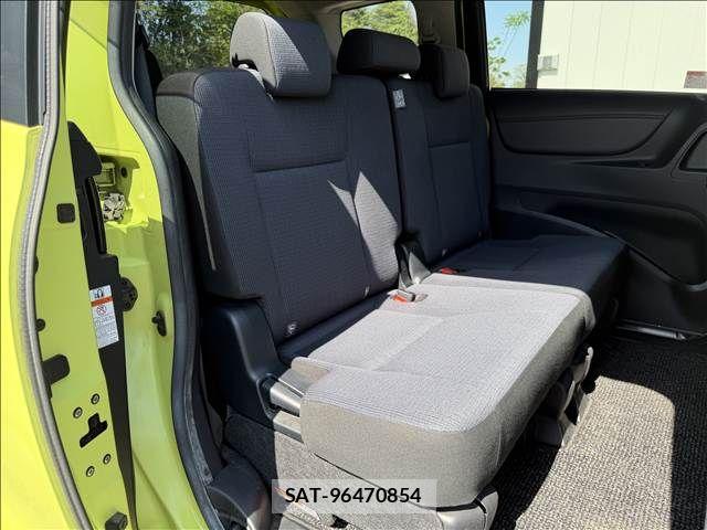 Toyota SIENTA 2016-02 6678106-10