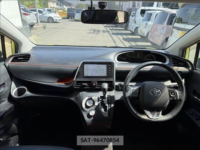 Toyota SIENTA 2016-02 6678106-1