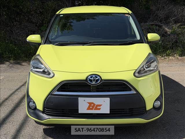 Toyota SIENTA 2016-02 6678106-20