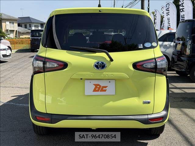 Toyota SIENTA 2016-02 6678106-22