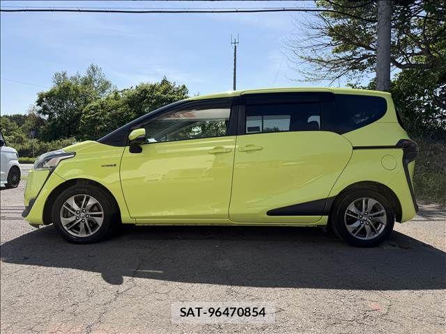 Toyota SIENTA 2016-02 6678106-5