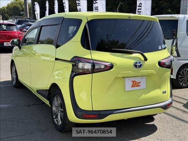 Toyota SIENTA 2016-02 6678106-7