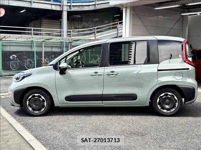 Toyota SIENTA 2024-01 6678097-12