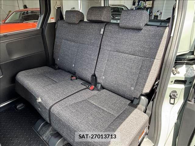 Toyota SIENTA 2024-01 6678097-18