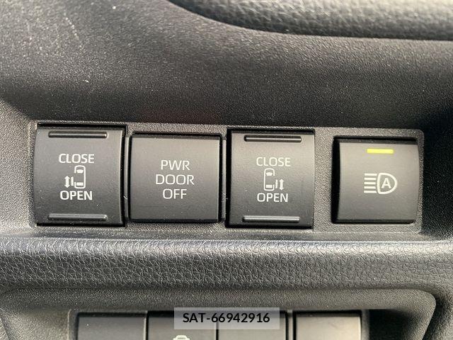 Toyota SIENTA 2023-07 6678099-12