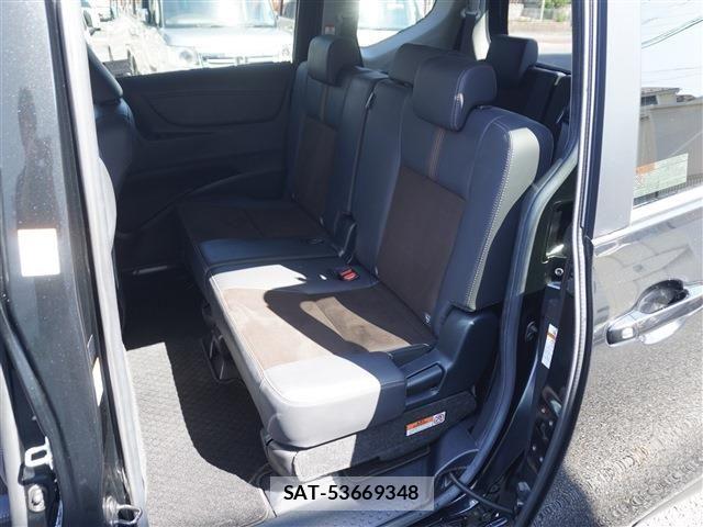 Toyota SIENTA 2019-04 6678101-14
