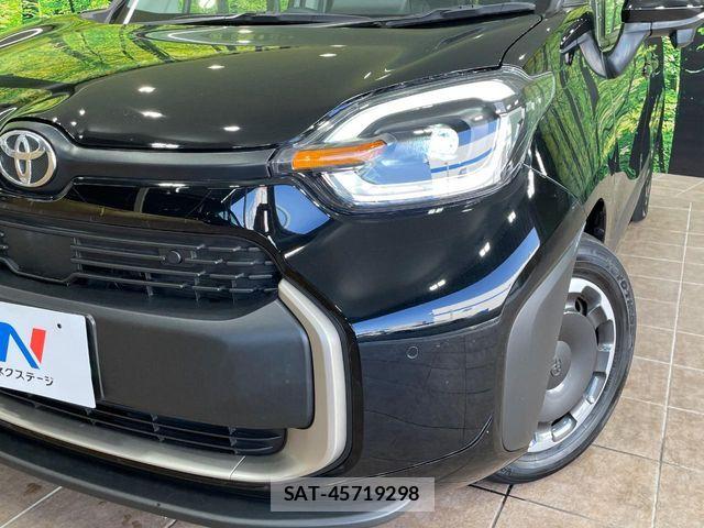 Toyota SIENTA 2023-06 6678095-11
