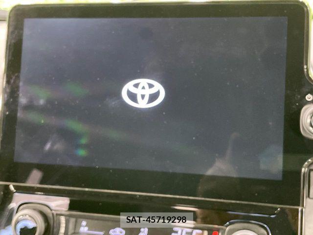 Toyota SIENTA 2023-06 6678095-2