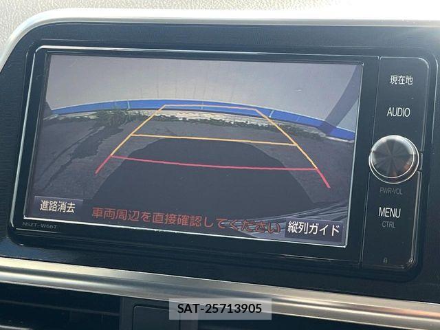 Toyota SIENTA 2017-06 6678105-4