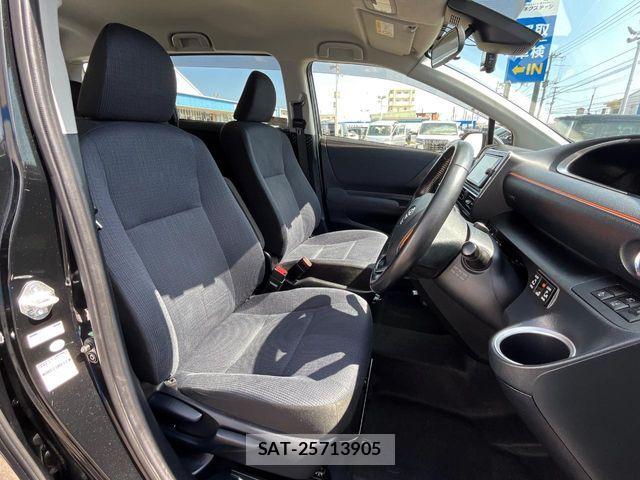 Toyota SIENTA 2017-06 6678105-8