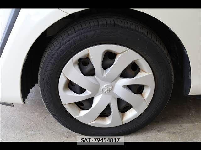 Toyota SIENTA 2016-01 6678111-13