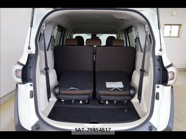 Toyota SIENTA 2016-01 6678111-19