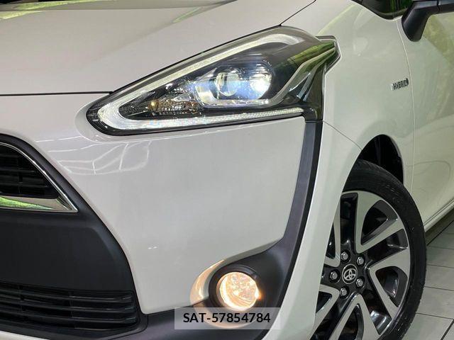 Toyota SIENTA 2017-09 6678103-11