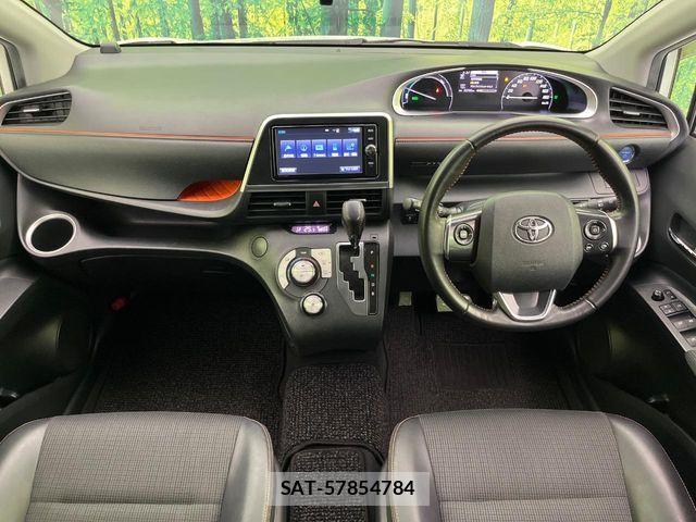 Toyota SIENTA 2017-09 6678103-1
