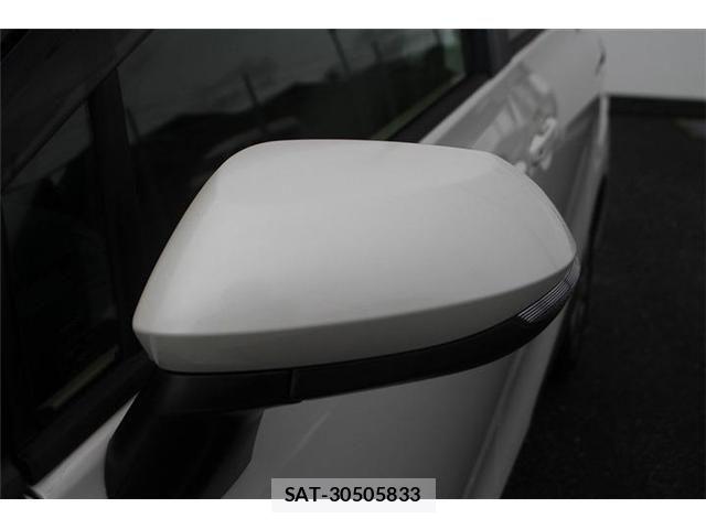 Toyota SIENTA 2015-07 6717287-22
