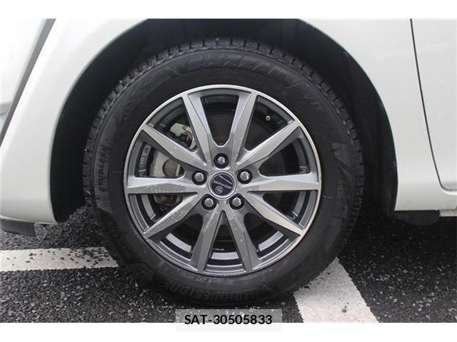 Toyota SIENTA 2015-07 6717287-27