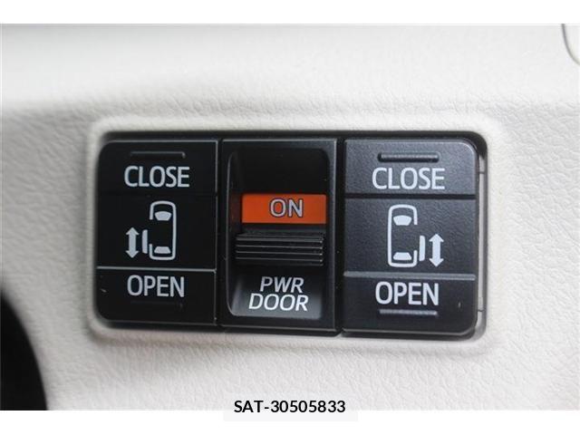 Toyota SIENTA 2015-07 6717287-4