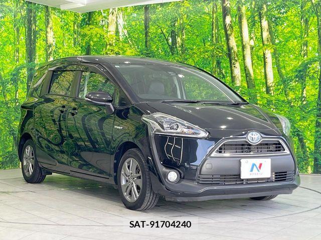 Toyota SIENTA 2017-09 6717289-15