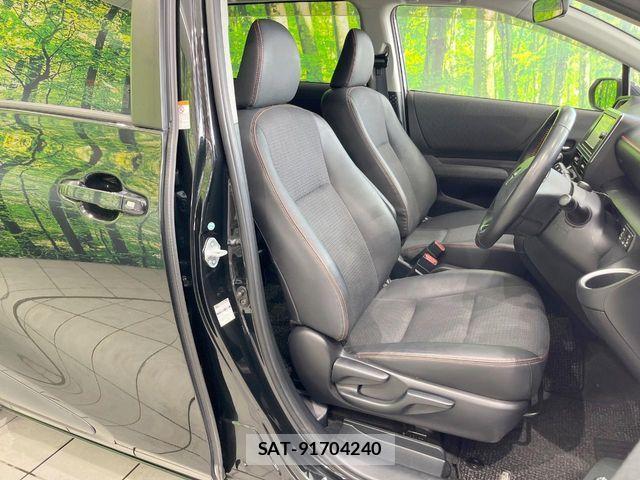 Toyota SIENTA 2017-09 6717289-7