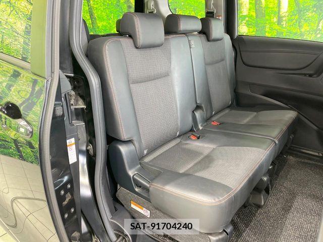 Toyota SIENTA 2017-09 6717289-8