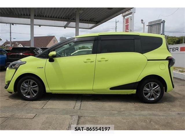 Toyota SIENTA 2015-10 6717291-9